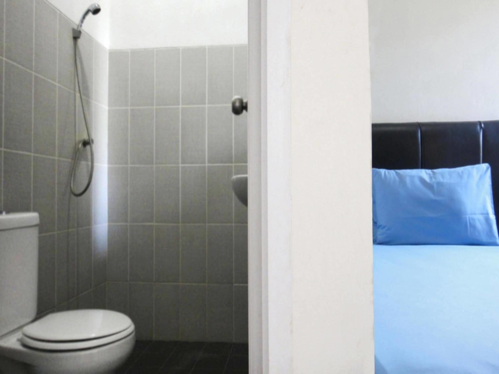 Hotel Comfort House Balikpapan  Exterior foto